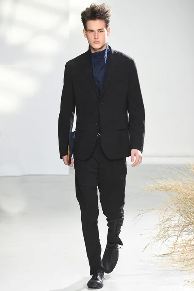Look 31